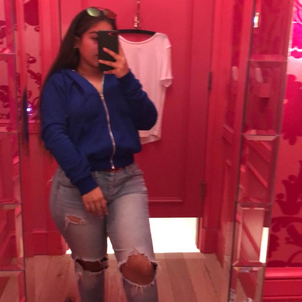 Meet your Posher, Leslie